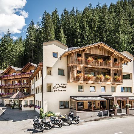 Albergo Posta Pederoa La Valle Esterno foto
