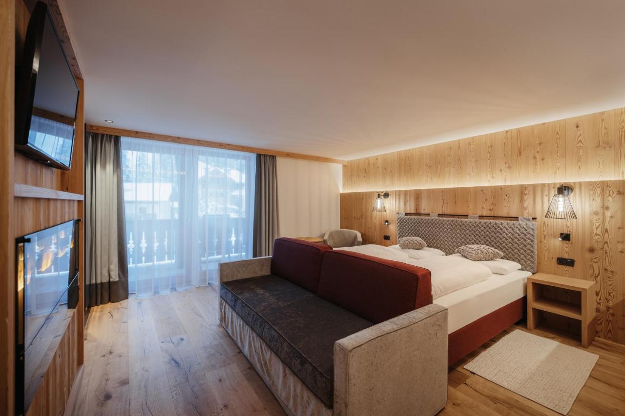 Albergo Posta Pederoa La Valle Esterno foto