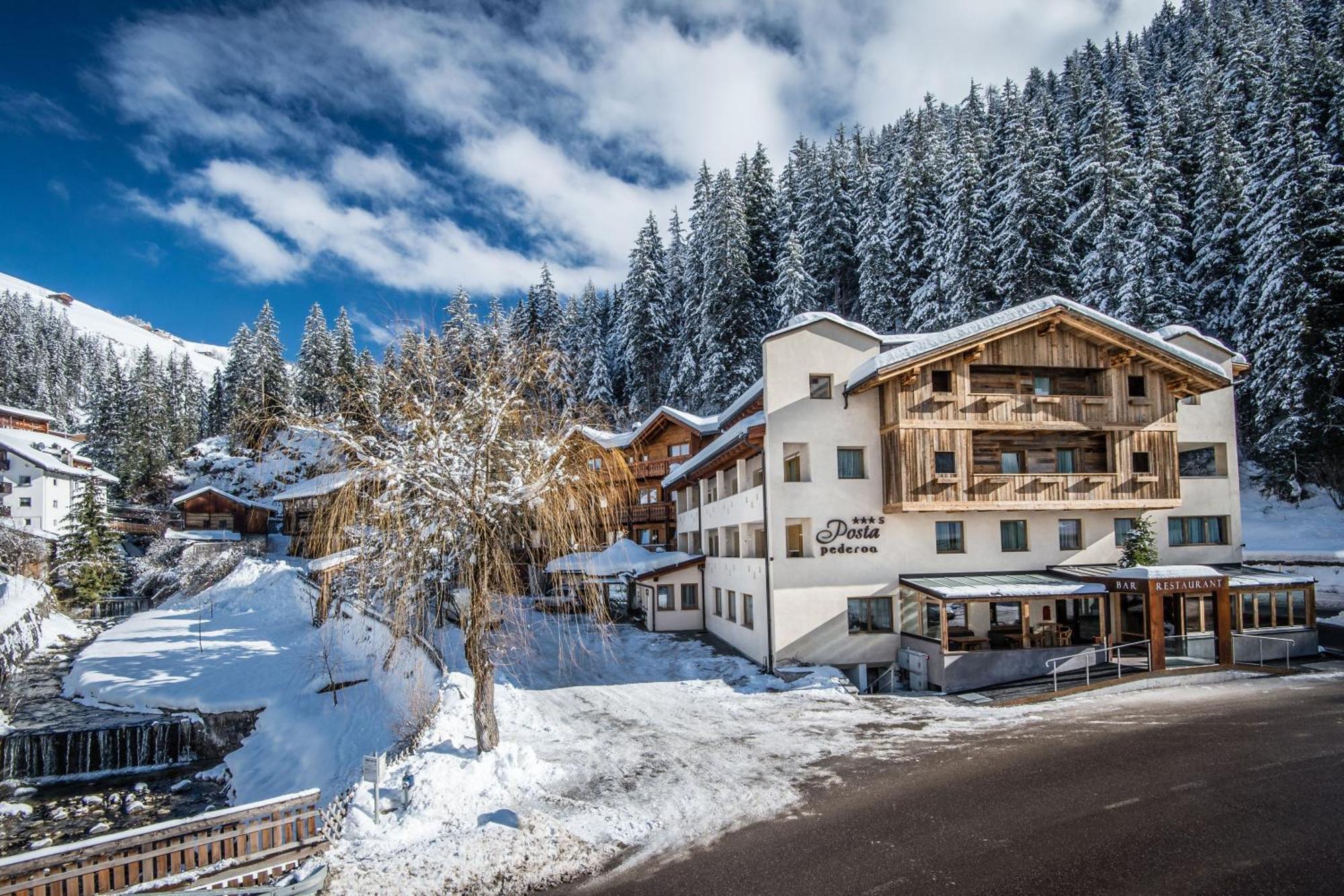Albergo Posta Pederoa La Valle Esterno foto