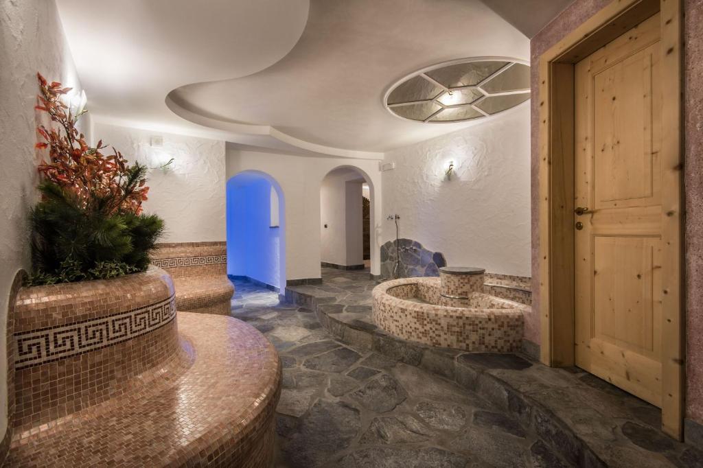 Albergo Posta Pederoa La Valle Esterno foto