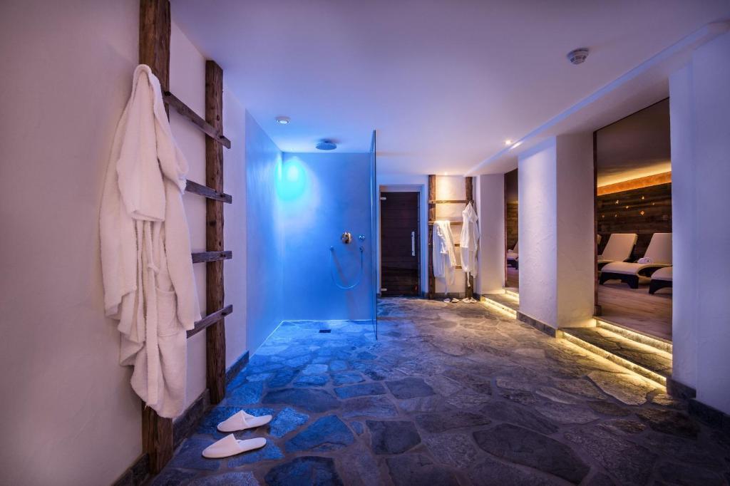 Albergo Posta Pederoa La Valle Esterno foto